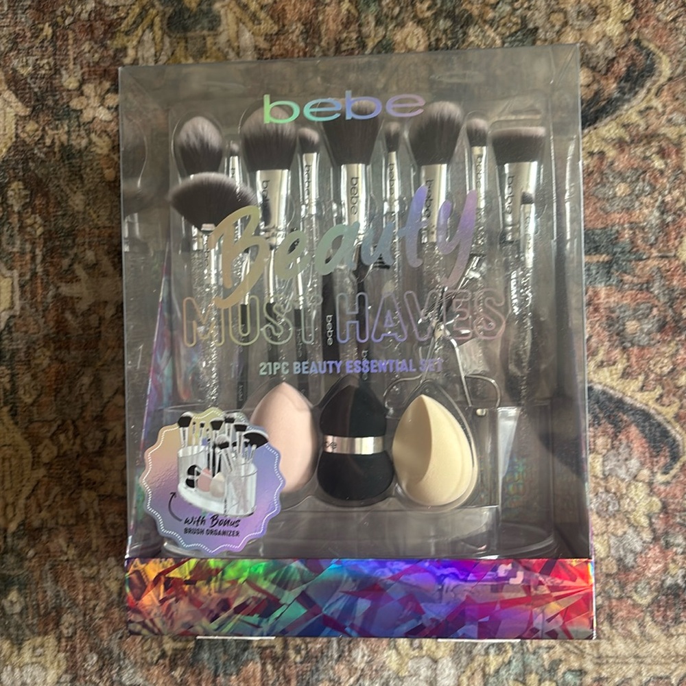 Bebe 21 pcs beauty essential set